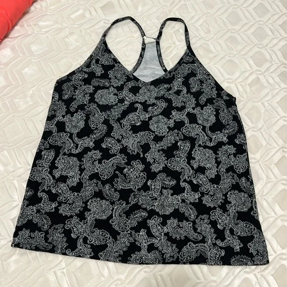 Paisley Racer Back Tank Top - Picture 4 of 10